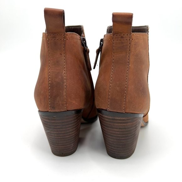 Cole Haan Grand OS Size 6 Chesney Leather Ankle Bootie Brown Heeled Boots Zip Up - Picture 4 of 10